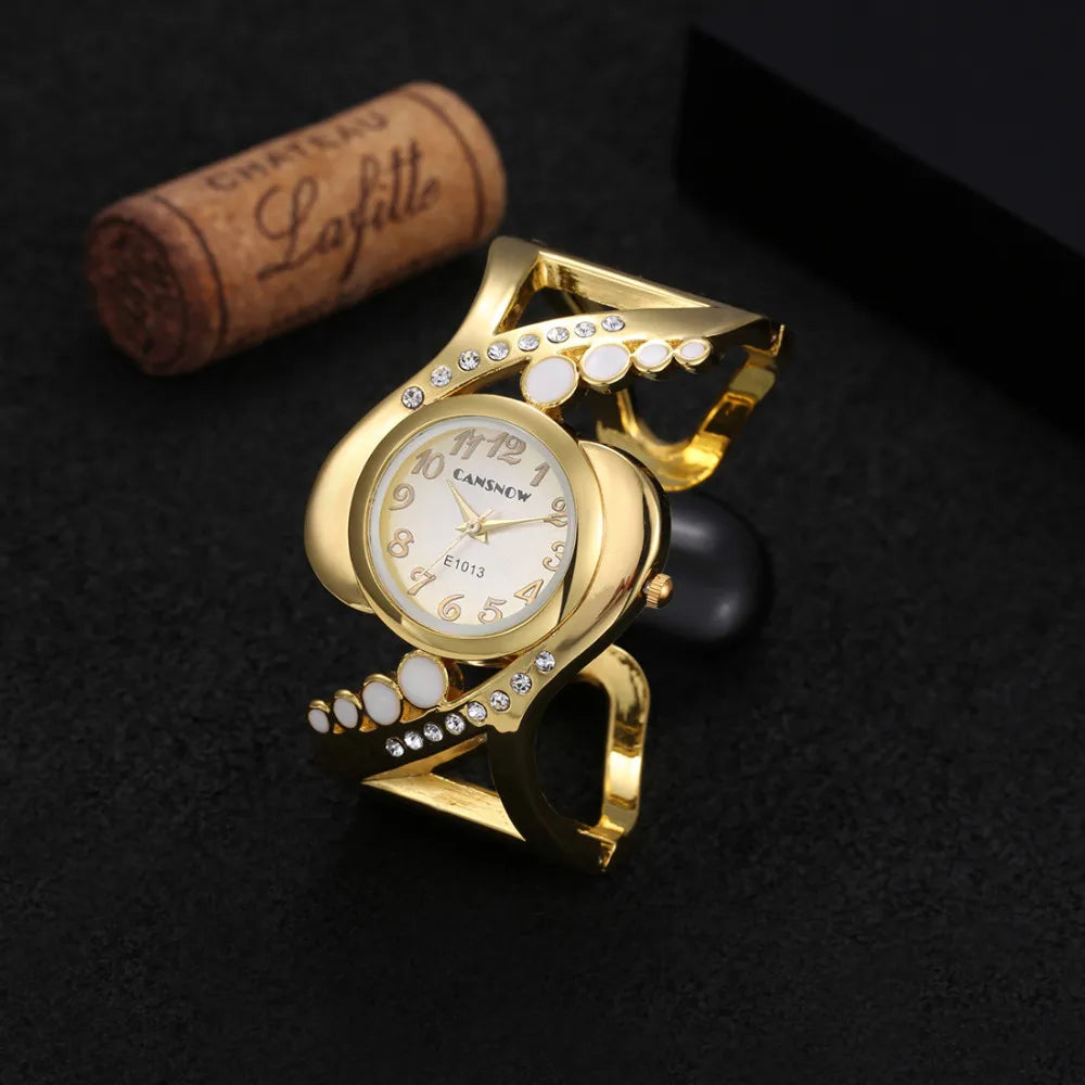 Relógio Feminino Bracelete Dourado de Luxo com Diamantes – Fashion e Elegante