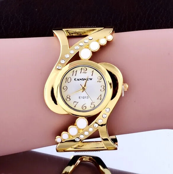 Relógio Feminino Bracelete Dourado de Luxo com Diamantes – Fashion e Elegante