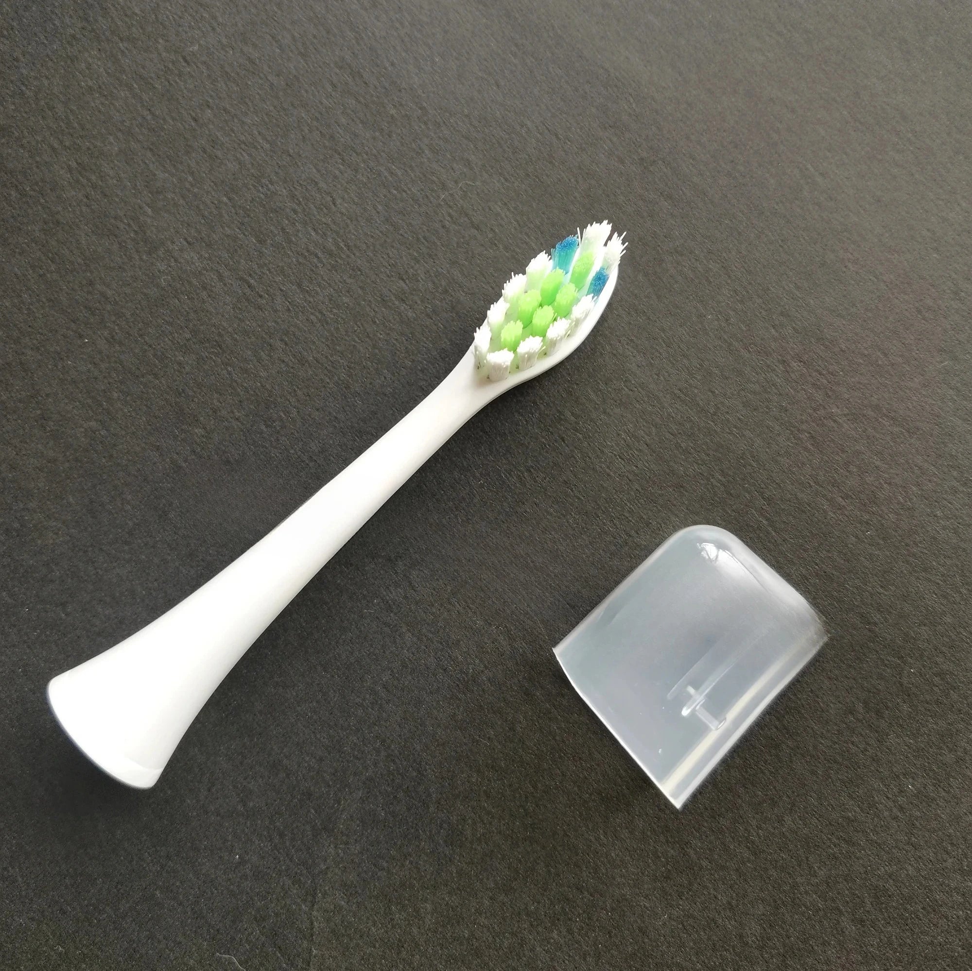 Conjunto de 4 cabeças para escova de dentes elétrica Fairywill P11 P10 P9 P80 T9 com cerdas DuPont, embalagem a vácuo, substituição para a escova elétrica FW-P80.