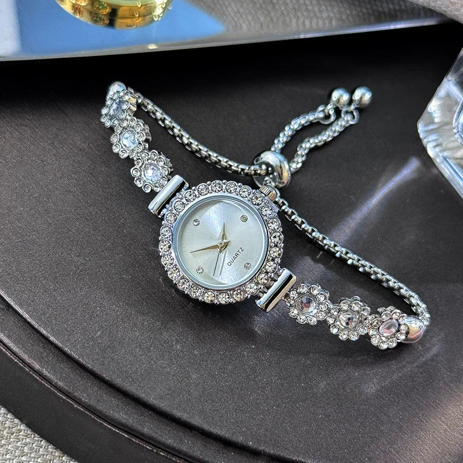Elegant Women Watches Fashion Rhinestone Flowers Bracelet Ladies Quartz Wristwatch Reloj Mujer Girls Clock Gift