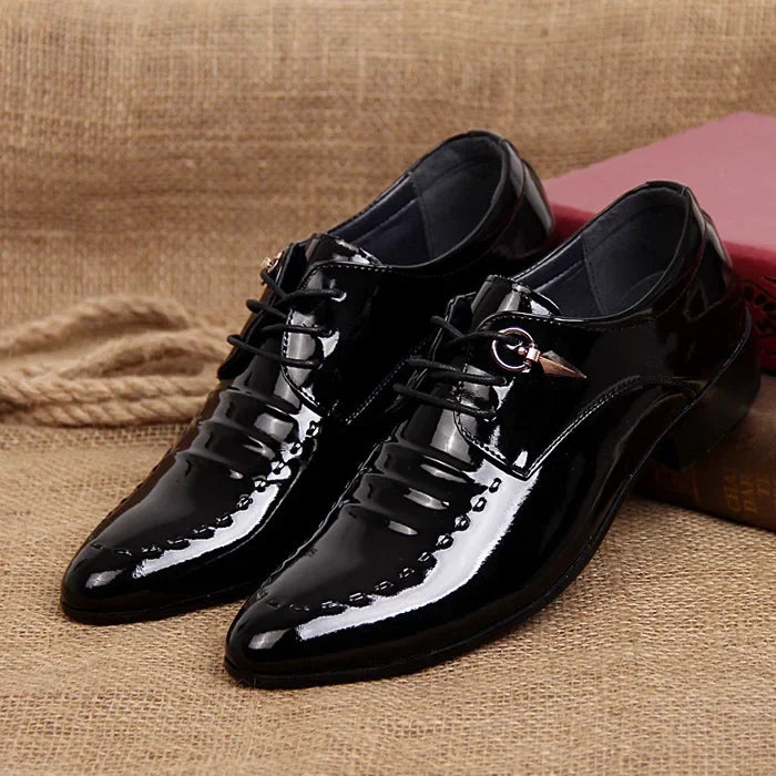 Fashionable Men Shoes Pointed Toe Personality Casual Leather Shoe Men Trendy comfortable Business Leather Shoe Driving Men Shoes