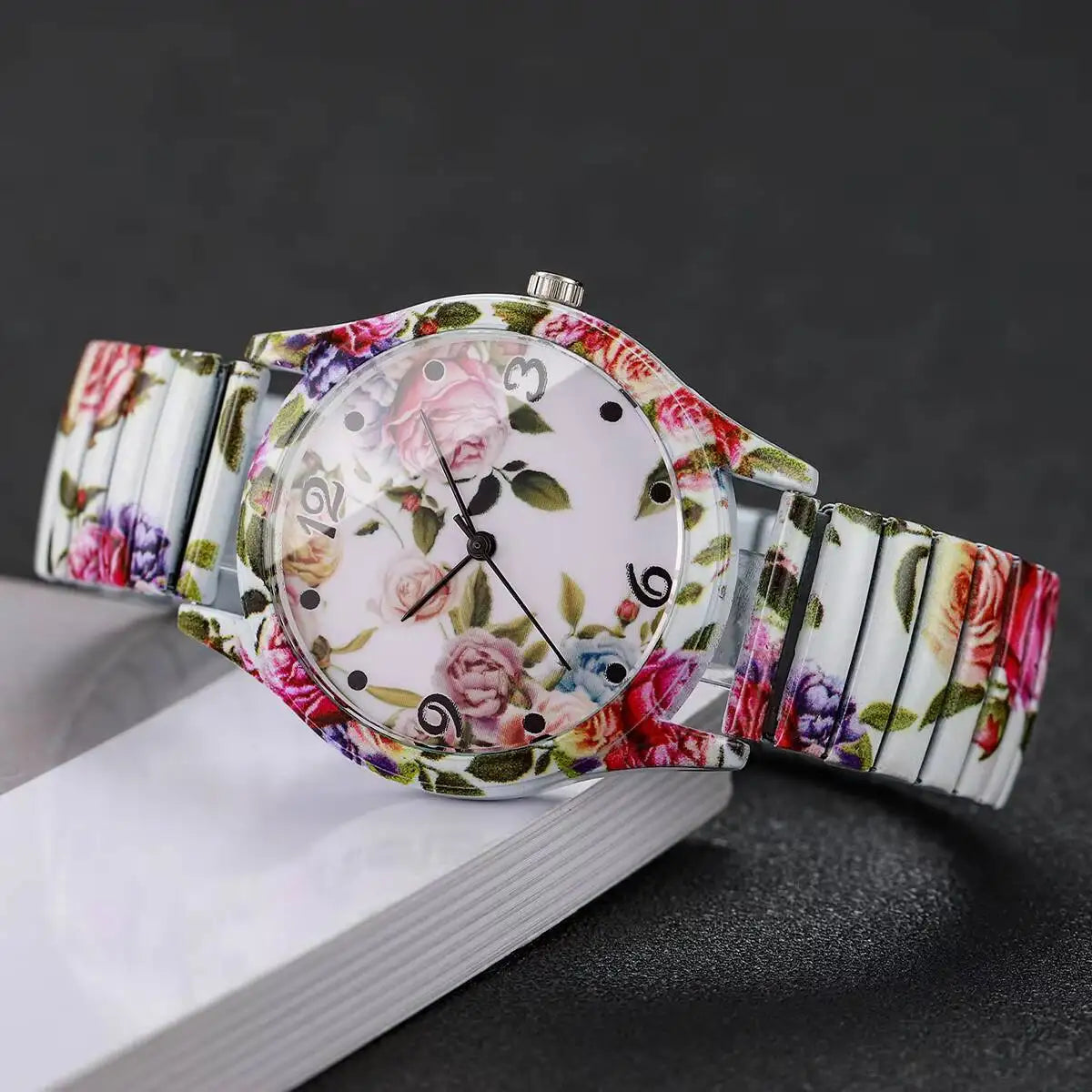 Relógio Feminino com Estampa Floral e Pulseira Elástica – Quartzo Fashion