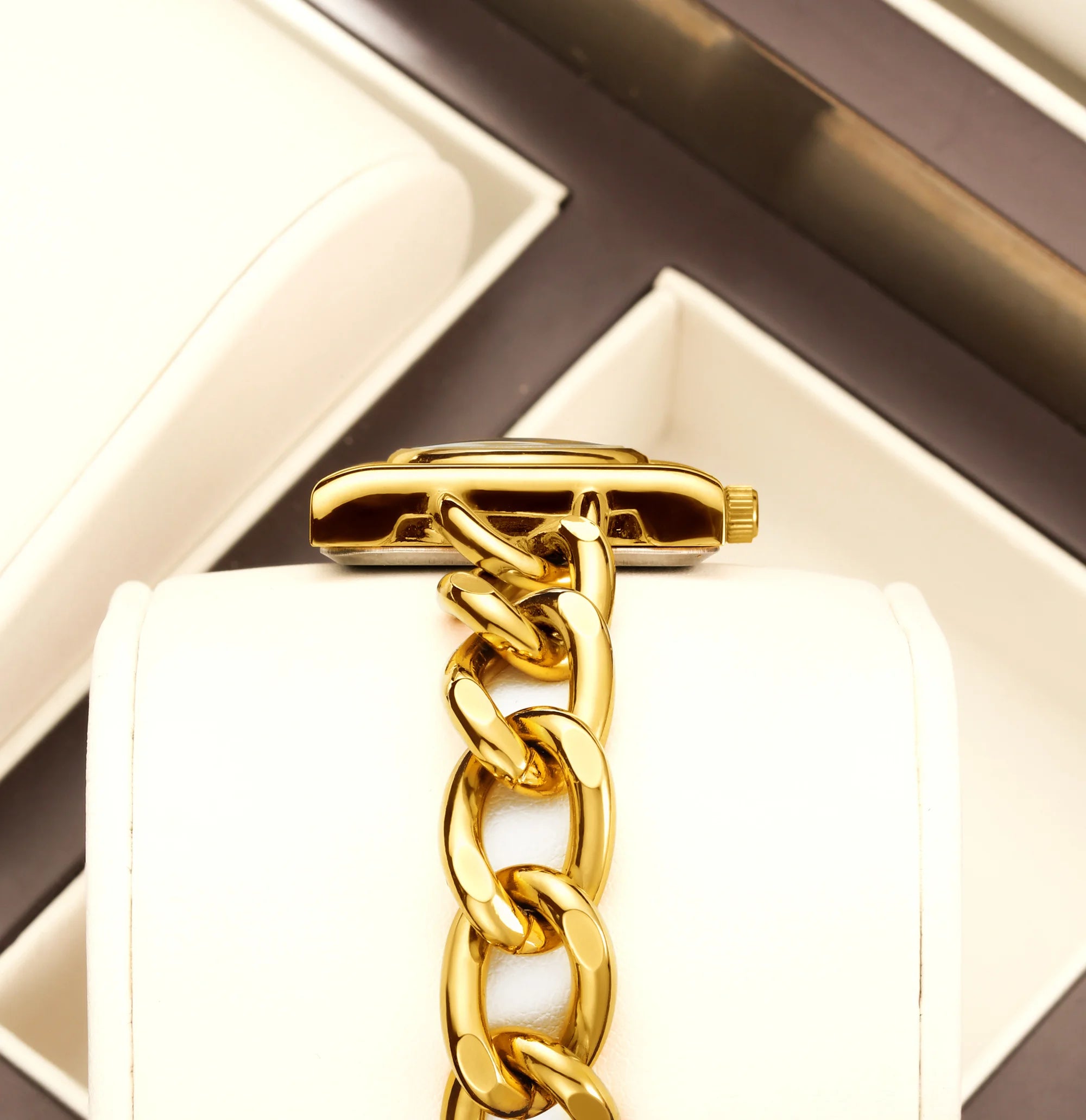 YaLaLuSi Relógio Feminino de Luxo com Cristais e Diamantes – Banho Iônico a Vácuo