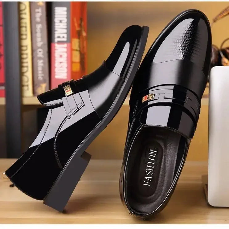 Autumn Men's business Shoes Fashion Dress footwear Casual comfortable small leathershoes Simple versatile male shoe Zapatos 2024