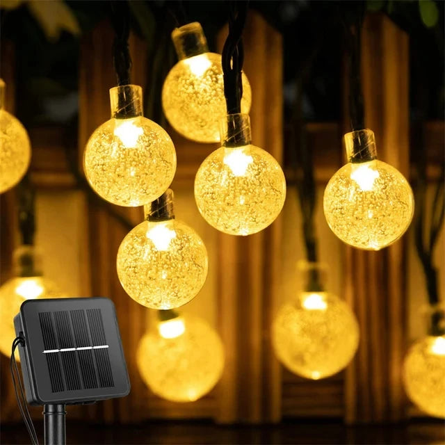 Luzes de Natal solares com bolas de cristal LED, 10 metros, à prova d'água, para decoração de Natal, casamentos, jardins, gramados e árvores. Ideal para decoração externa.