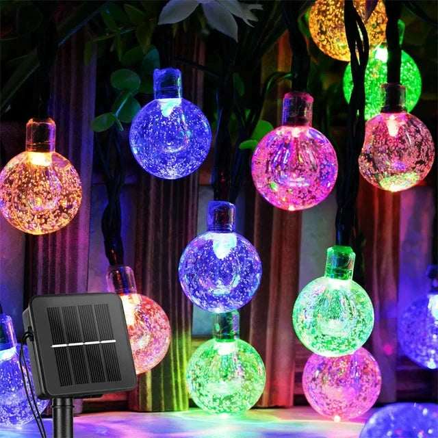 Luzes de Natal solares com bolas de cristal LED, 10 metros, à prova d'água, para decoração de Natal, casamentos, jardins, gramados e árvores. Ideal para decoração externa.
